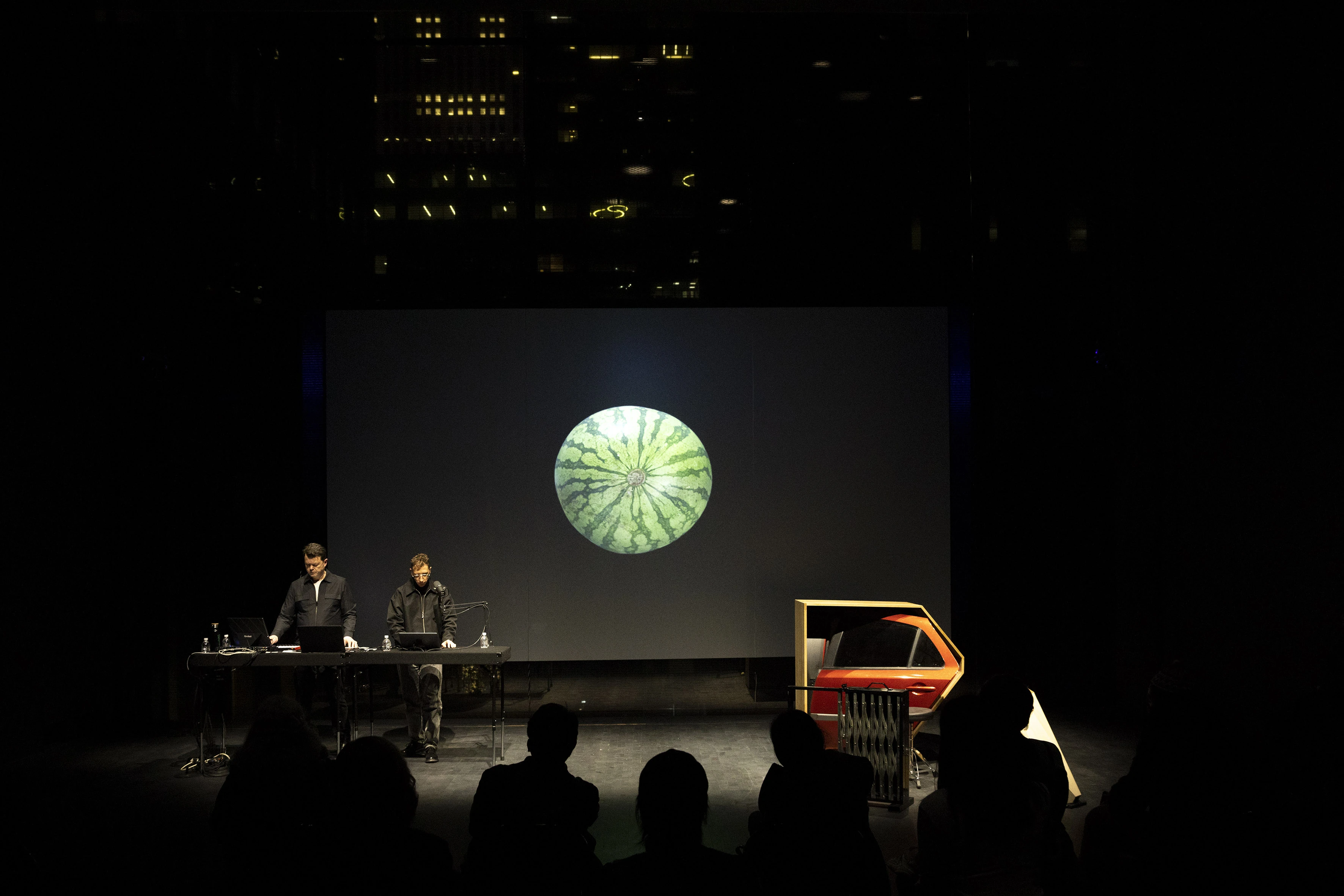 Foto av scene performance.